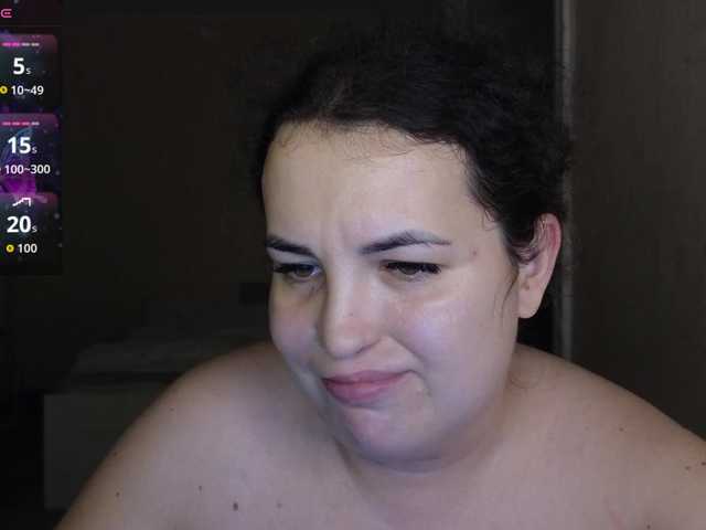Vlada-13 live cam on BongaCams