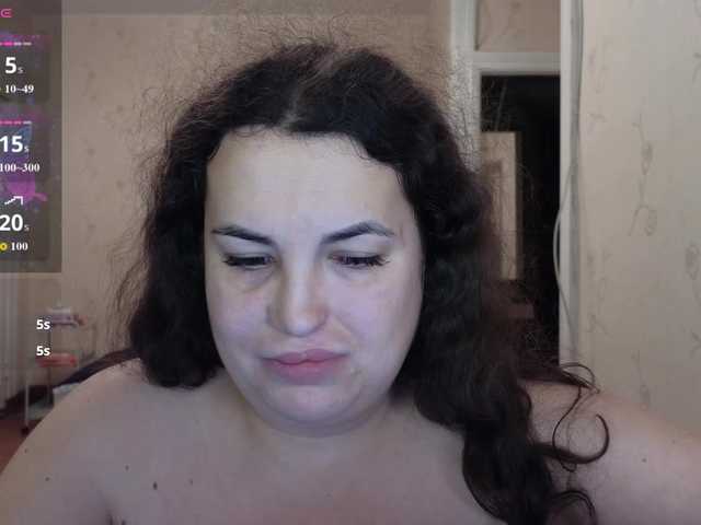 Vlada-13 live cam on BongaCams
