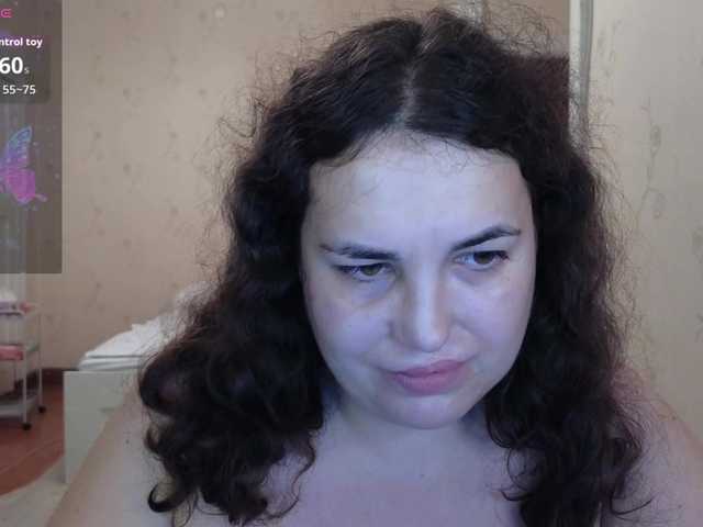 Vlada-13 live cam on BongaCams