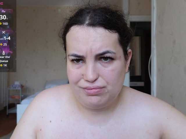Vlada-13 live cam on BongaCams