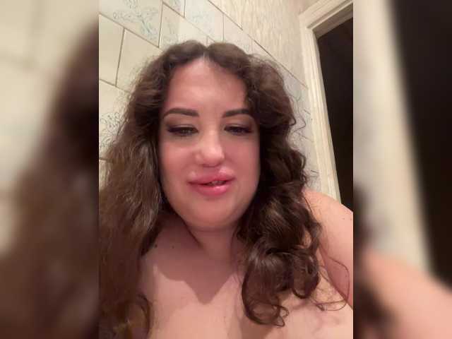 Vlada-13 Live Cam on BongaCams