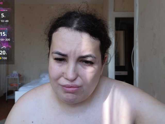 Vlada-08 live webcam show