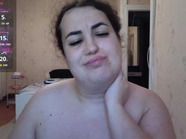 Vlada-13 live cam on BongaCams