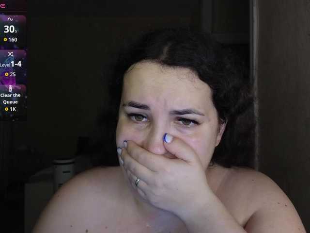 Vlada-13 live cam on BongaCams