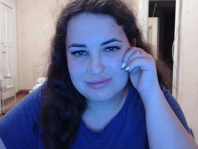 Vlada-13 live cam on BongaCams