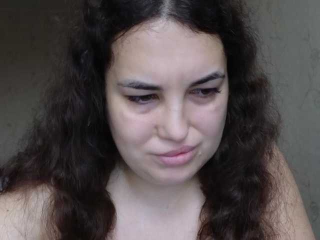 Vlada-13 live cam on BongaCams