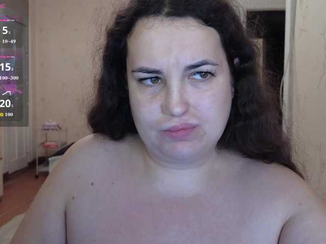Vlada-13 live cam on BongaCams