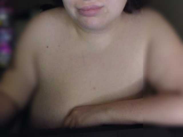 Vlada-13 live cam on BongaCams