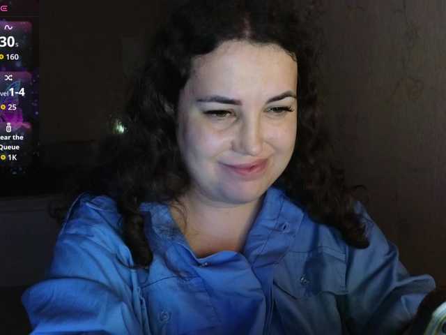 Vlada-13 live cam on BongaCams