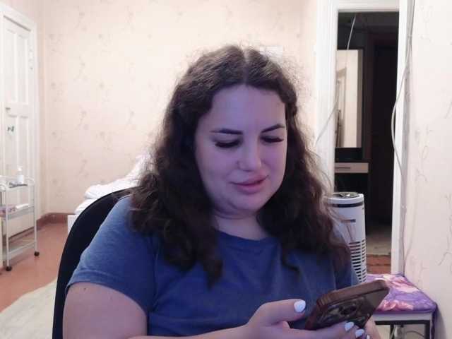 Vlada-13 live cam on BongaCams