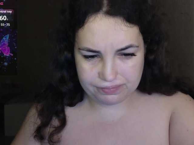Vlada-13 live cam on BongaCams