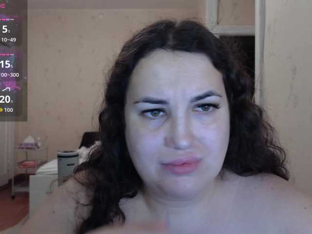 Vlada-13 live cam on BongaCams