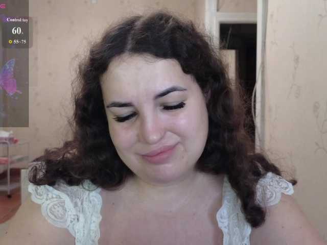Vlada-13 live cam on BongaCams