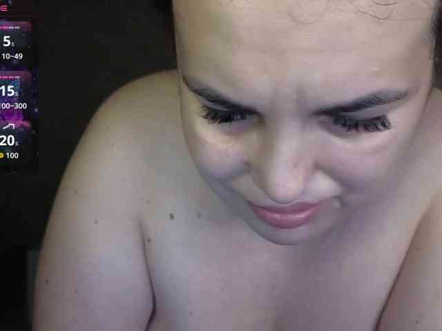 Vlada-13 Live Webcam on BongaCams