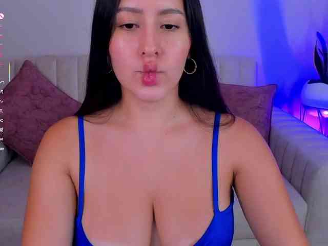 megan-cooper28 webcam