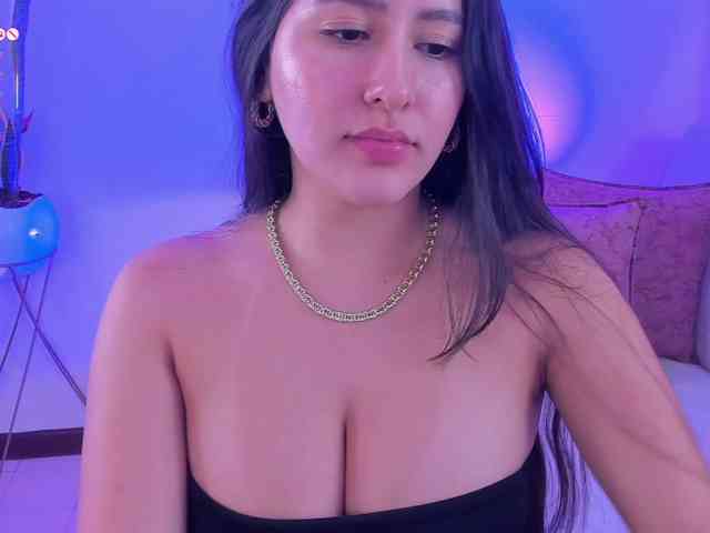 megan-cooper28 webcam