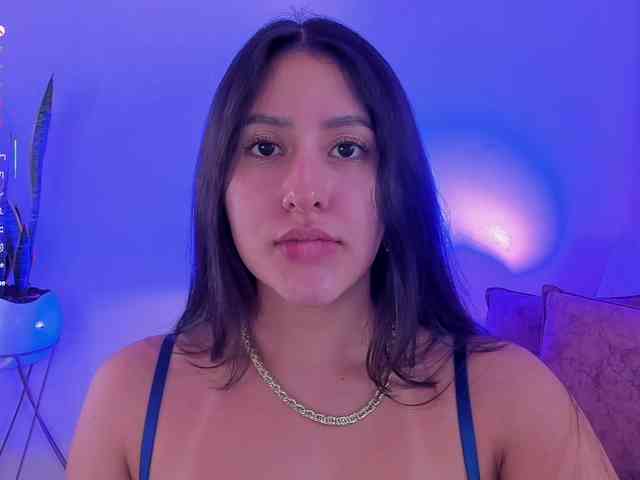 megan-cooper28 webcam