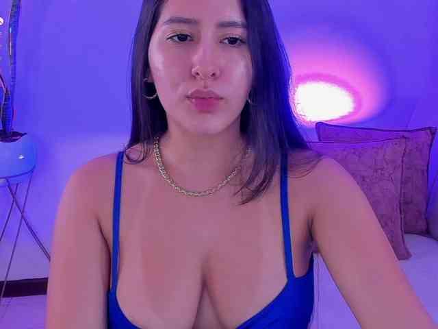 megan-cooper28 webcam