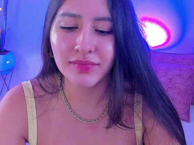 megan-cooper28 webcam