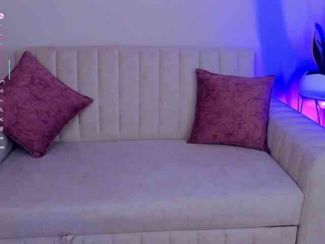 megan-cooper28 webcam