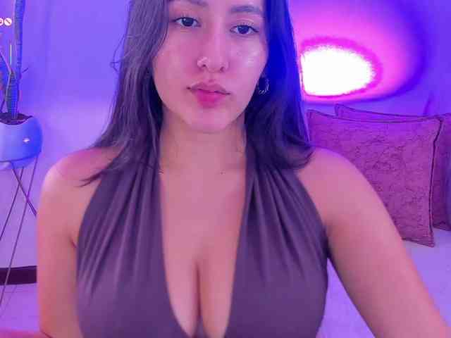 Model: megan-cooper28
