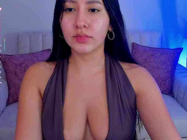 megan-cooper28