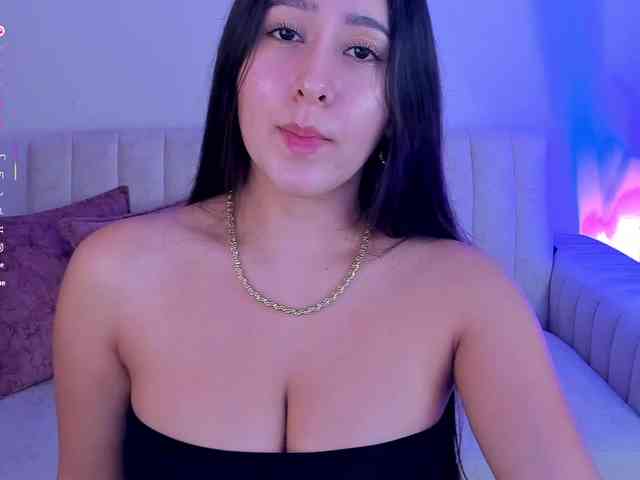 megan-cooper28 webcam