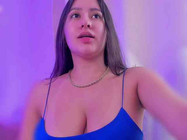 megan-cooper28 webcam