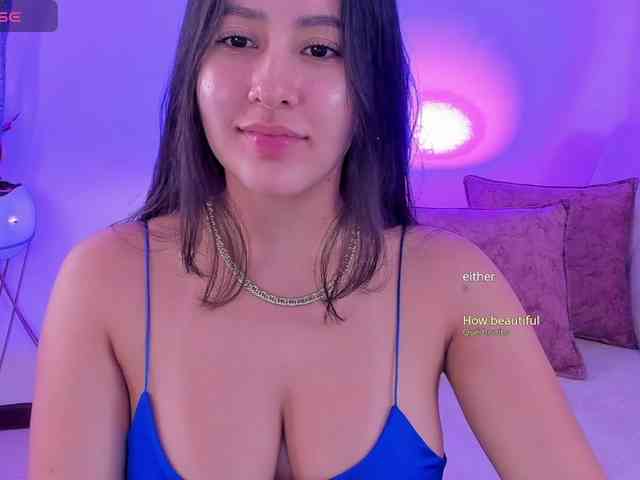 megan-cooper28 webcam
