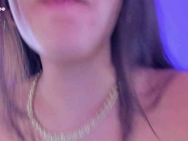 megan-cooper28 webcam
