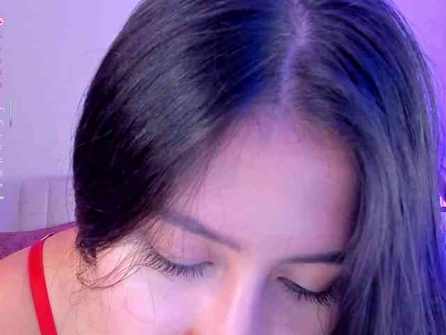 megan-cooper28 webcam