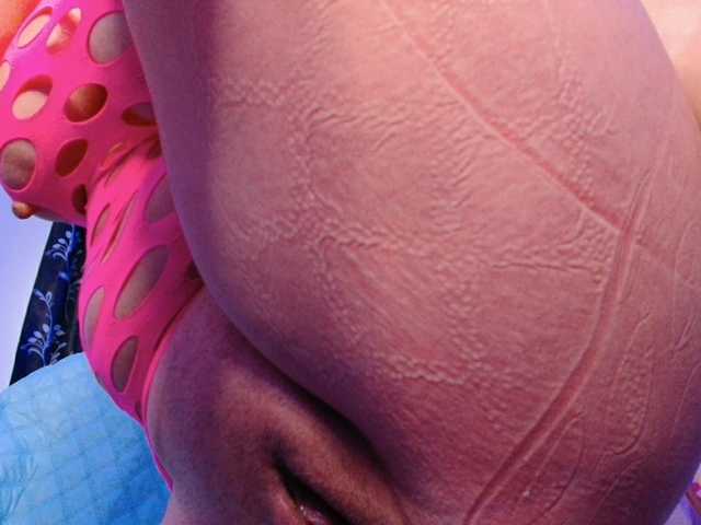 Freyaamore live cam on BongaCams