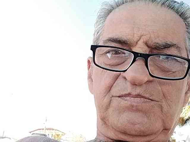 George27265 Sex Cam Show