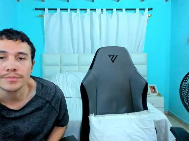  sweet-couple-latin chat room