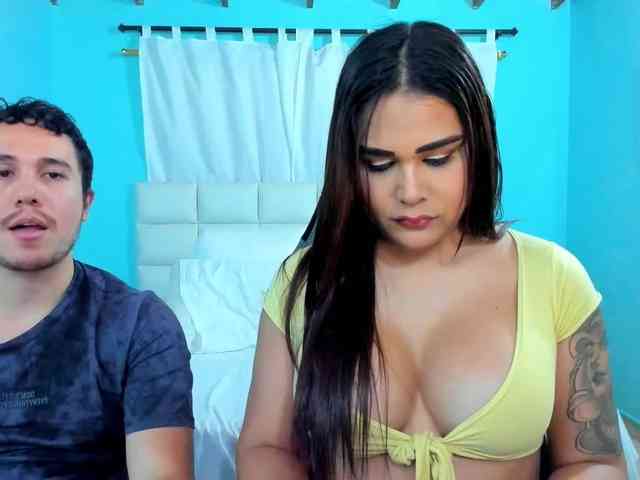 sweet-couple-latin webcam