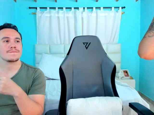 sweet-couple-latin webcam