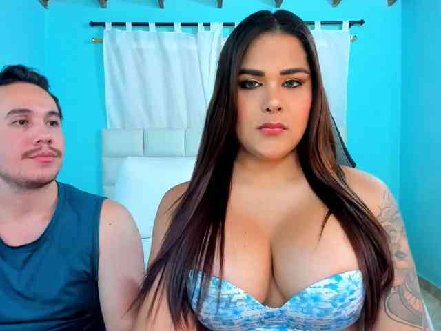 sweet-couple-latin webcam