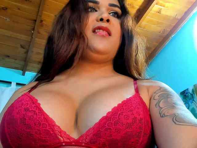 sweet-couple-latin webcam