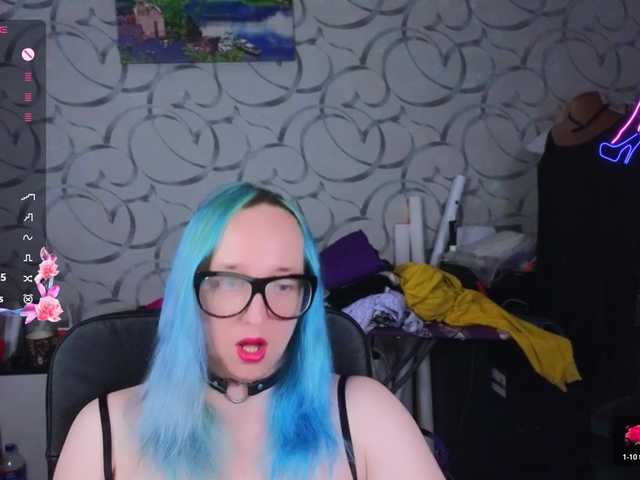 go to chat with thetrixy