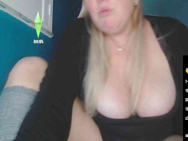 PrettySavage webcam