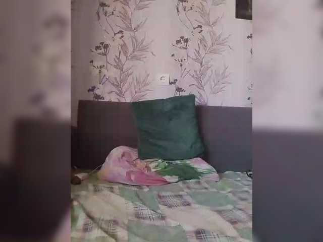 Milenka03 live cam on BongaCams