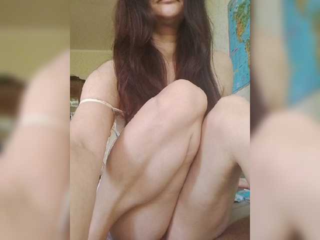 Milenka03 live cam on BongaCams