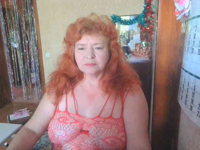 LadaMay webcam