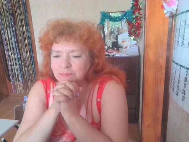 LadaMay webcam