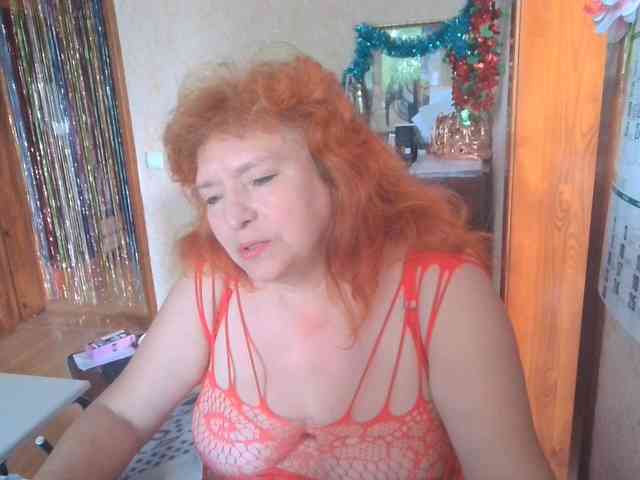 Modella: LadaMay