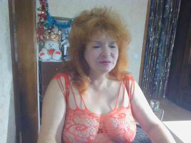 LadaMay live female cam on bongacams