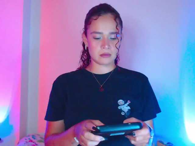Bikergiirl live cam on BongaCams