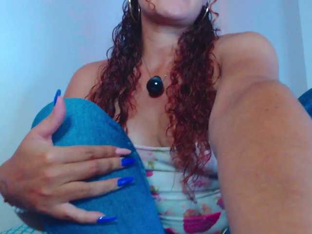 Bikergiirl live cam on BongaCams