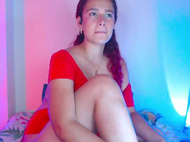 Bikergiirl — live female cam