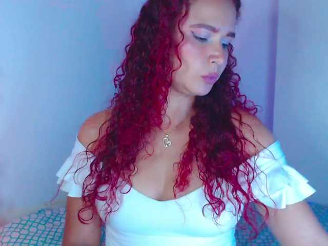 Bikergiirl live cam on BongaCams